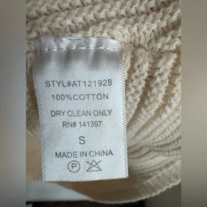 ASTR The Label Cozy V-Neck Cream Cotton Ribbed Sweater thumbnail 6