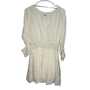 ✨🤍 Volcom Ivory Boho Smocked Waist Peasant Mini Dress Size‎ M 🤍✨ thumbnail 2