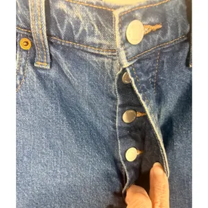 Universal Thread Straight Jeans Womens 10 Blue NEW Highest Rise‎ Button Fly thumbnail 3