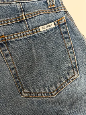 Vintage Bill Blass Denim Shorts High Rise Pockets Medium Wash Blue 90’s Y2K thumbnail 8