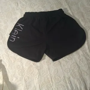 Calvin Klein Black Athletic Shorts size L thumbnail 2