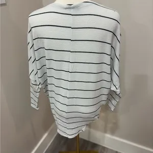 Lulus Striped‎ Boat Neck Dolman Sleeve Top White Black XS thumbnail 3