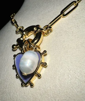 Handmade ✨ Chic Gold Chain Necklace with Heart & Pearl Charm ✨ thumbnail 4