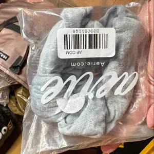 NWT NIP Aerie Soft Gray Velvet Knotted Headband One Size thumbnail 7