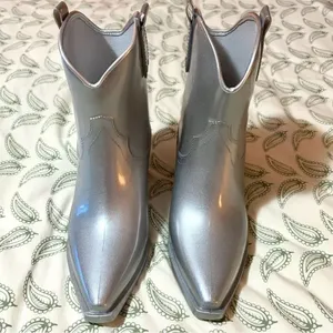 Beach by Matisse Metallic Silver Oakley Western Rain Boot Water Resistant 9 NIB thumbnail 5