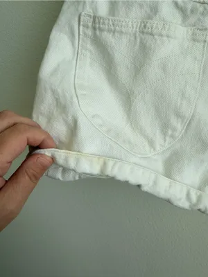 Rolla's Dusters High Rise Slim White Denim Shorts Button Fly Size 25 thumbnail 12