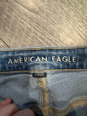 American Eagle Jeans thumbnail 2