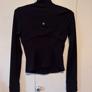 Lululemon Women's Define Black Jacket thumbnail 2