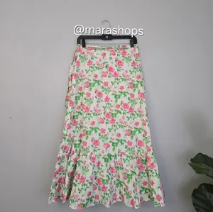 Hill House Mirabel Midi Wrap Skirt Pink Roses thumbnail 9