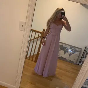 David's Bridal Light pink prom/wedding guest/bridesmaid dress thumbnail 2