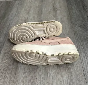 Nike Air Force 1 Women’s thumbnail 3
