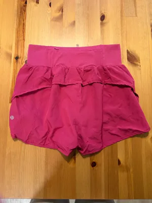 Lululemon Shorts thumbnail 2