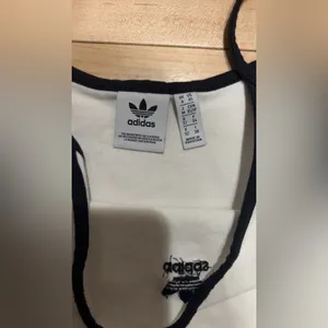 ADIDAS WHITE CROPPED TANK TOP thumbnail 3