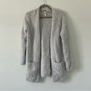 Free People Light Grey Super Soft Faux Fur Fuzzy Lounge Cardigan Sweater S thumbnail 3