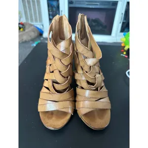 Dolce by Mojo Moxy Brown Strappy Heels in 7‎ thumbnail 3