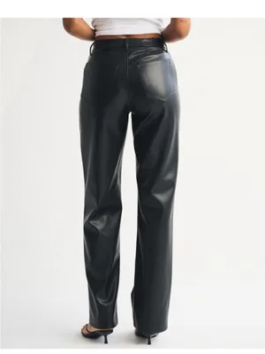 Abercrombie & Fitch Curve Love High Rise 90s Relaxed Vegan Leather Pants thumbnail 5