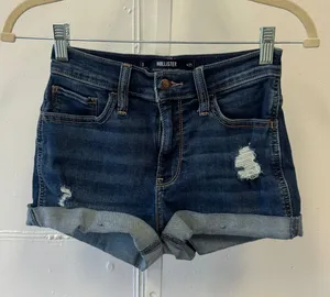 Hollister Classic High-Rise Short Distressed Denim Dark Wash Size 0 W25 Stretch thumbnail 1