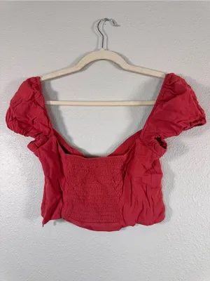 Wilfred Red Cropped Sweetheart Neckline Blouse Womens M Casual Peasant Top thumbnail 3