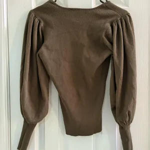Venus Elegant Olive Green V-Neck Sweater thumbnail 3