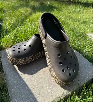 Crocs Women’s thumbnail 2