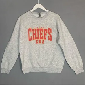 Gildan In My Chiefs Era T-shirt Travis Kelce Kansas City Sweatshirt Size Medium Grey thumbnail 2
