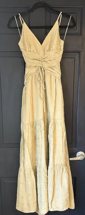 VICI NWOT! Green Tiered Maxi Dress thumbnail 4