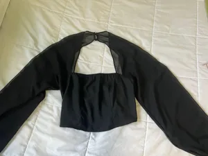 EXPRESS Cropped Long Sleeve thumbnail 1