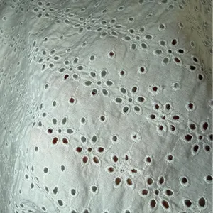 Gap Womens Embroidered White Ruffle Sleeveless Top Blouse Eyelet Size Large thumbnail 5