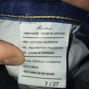 Kancan distressed skinny crop 7/27 destroyed jeans thumbnail 2