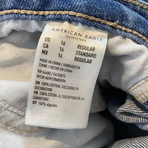 American Eagle Mom Straight Jean Blue Jeans Denim Ripped Plaid Patch Size 16 thumbnail 8