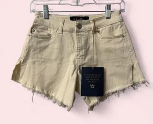 Women’s Indigo Rein Hi Rise Cream Shorts NWT Cream 1/24 Frayed Hem thumbnail 1