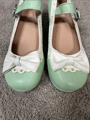 Women’s Green Chunky Heel Mary Jane Pumps Cute Bow & Hearts Round Toe Size 7 NEW thumbnail 3