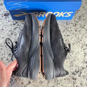 Brooks Revel 8 Running Shoes Womens 7 Black Neutral Sneakers 1204561B072 thumbnail 5