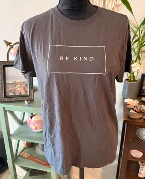 Woman’s Doe ‘Be Kind’ Short Sleeve Tee thumbnail 1