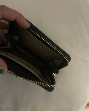 Michael Kors Wallet thumbnail 2