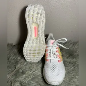 Adidas Ultraboost 5.0 DNA White/Ftwr Beam Pink" Grade School Sneaker Sz 7 thumbnail 7