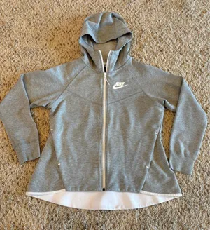 Women’s Nike Tech Fleece Hooded Jacket thumbnail 1
