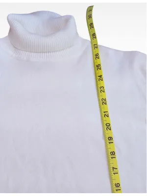 Women's Marc Asher White Turtleneck Sweater Size L thumbnail 4