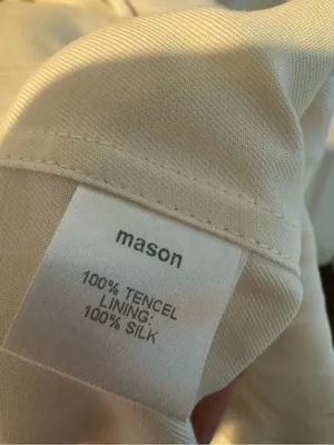 Michelle Mason Classic Ivory Belted Trench Coat | Size 4 thumbnail 6
