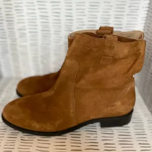 Lands End Womens Cognac Brown Suede Slouchy Ankle Boots Low Block Heel‎ Size 8.5 thumbnail 2