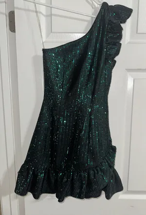 Do+Be Boutique Green Sequin Dress thumbnail 1