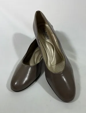 Hush Puppies Women's‎ Taupe Leather Slip On Block Heel Pumps Shoes 9M thumbnail 1