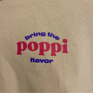 Poppi Tan Graphic Hoodie size Large thumbnail 4