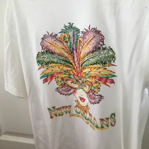 FINAL MARKDOWN Ladies New Orleans tee medium White thumbnail 2