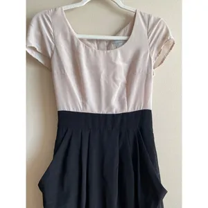 H&M light pink and black color block pleated dress Sz‎ 4 thumbnail 5