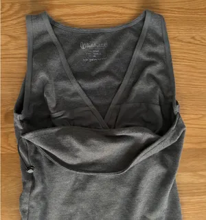 LALABU Soothe Shirt Baby Wearing Top Postpartum Nursing Tank Size M thumbnail 8