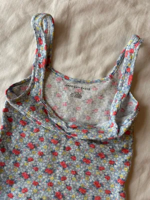 American Eagle tank  thumbnail 2