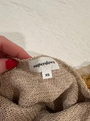 Super down crop top  thumbnail 3