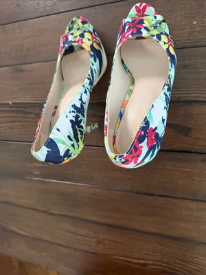 APT 9 Women’s Peep Toe Heels 7.5M Floral Print Textile Stiletto Platform Shoes thumbnail 7