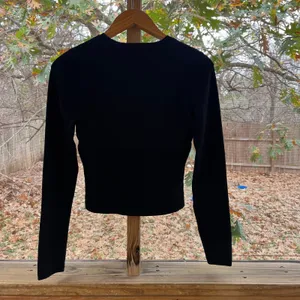 Babaton Women's Black Sculpt Knit Empire Long Sleeve Top Size M. NWOT thumbnail 2